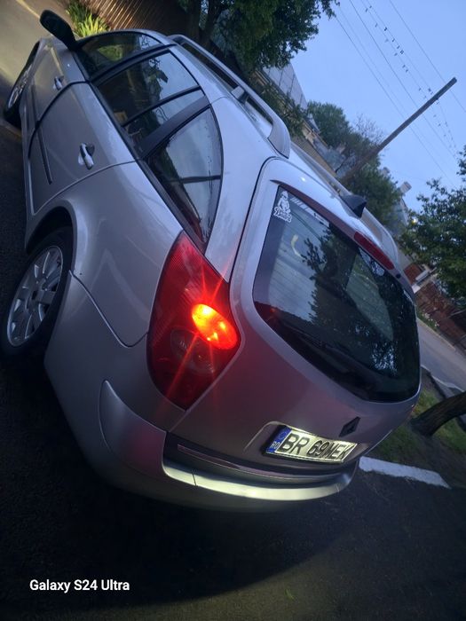 RENAULT Laguna 2005 — imagine 5