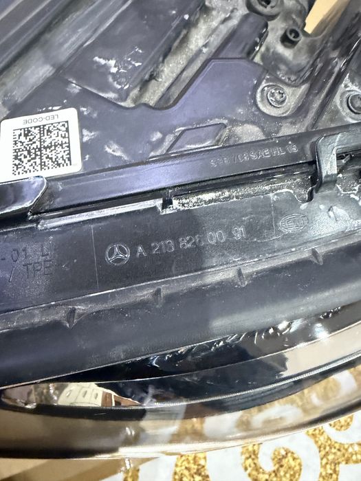 Оборудван ляв фар за mercedes w213