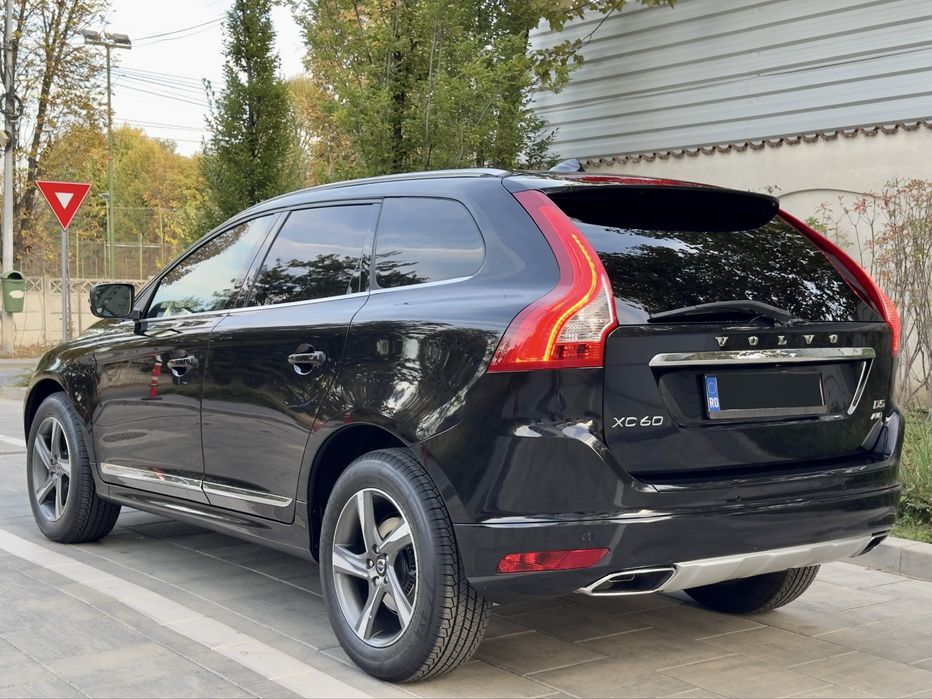 VOLVO xc 60 D5 An.2014/12 ~Summum Edition~215 Cp