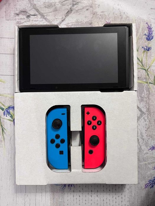 Nintendo Switch+3 jocuri