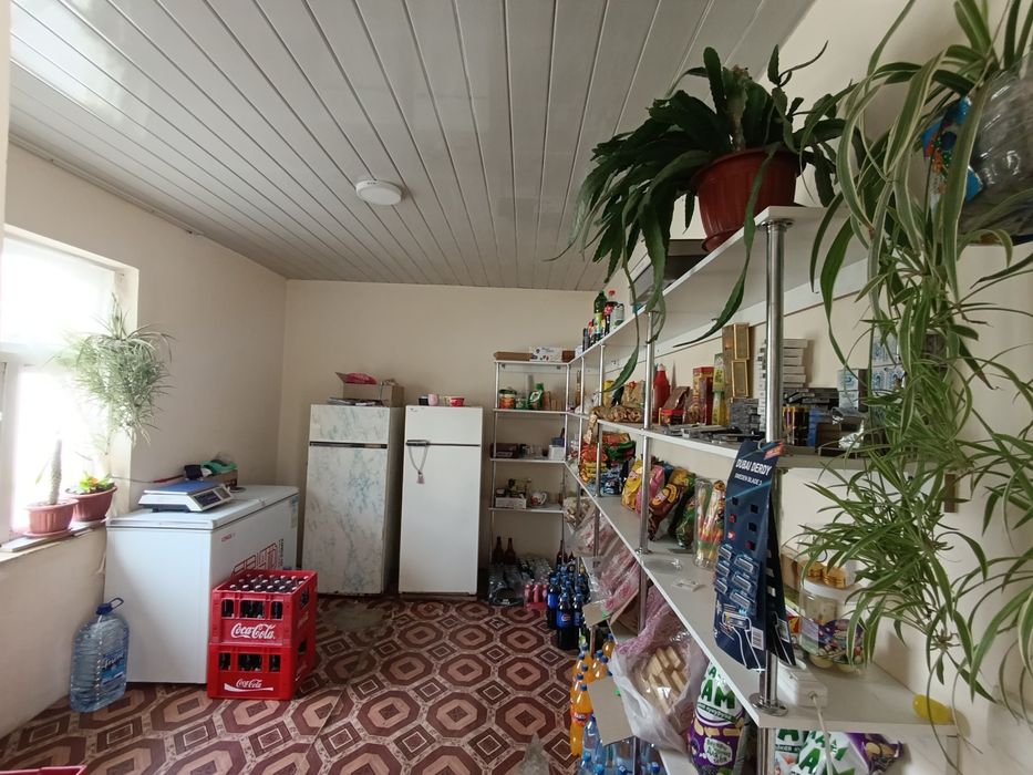 Uy sotiladi pul zarur