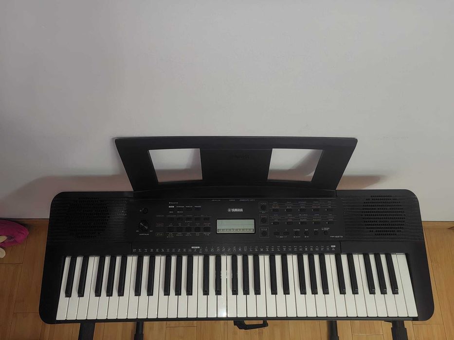 Orga Electronica Yamaha PSR-E273