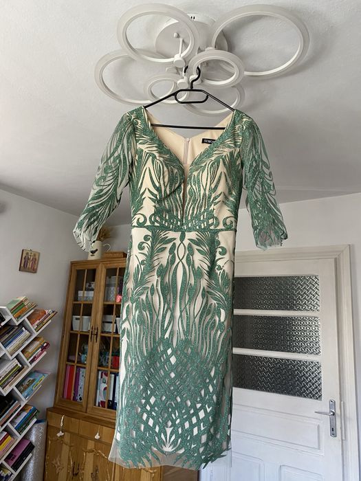 Rochie de nuntă cu sclipici