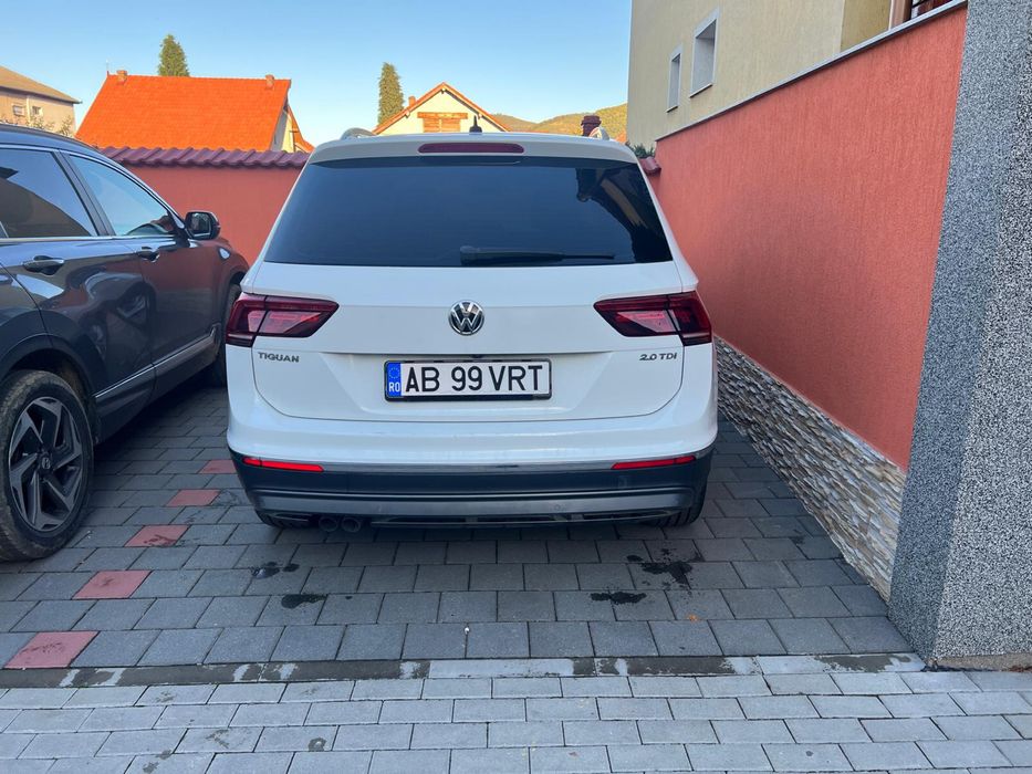 VW Tiguan 2.0 TDI 2017 - 196.000km - DSG - Full Led - Panoramic