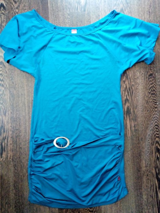 Нови рокли, туники -S,M/цени в описанието