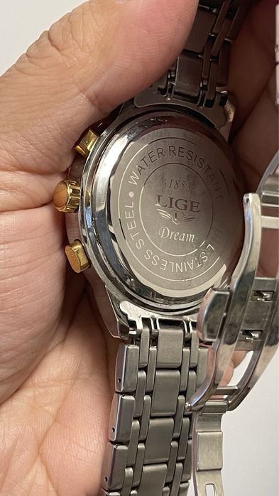 Кварцевые часы