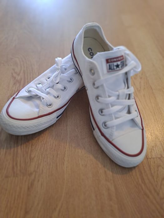 Converse marimea 36