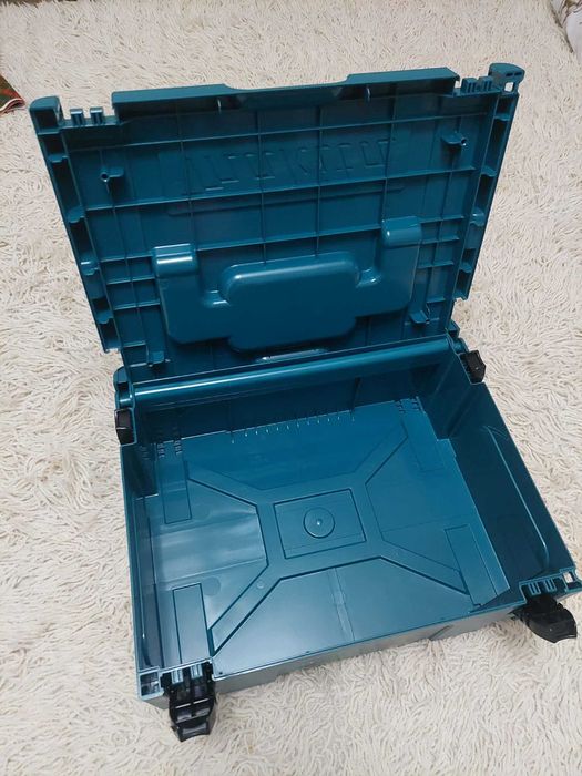 Куфар за инструменти и съхранение Макита