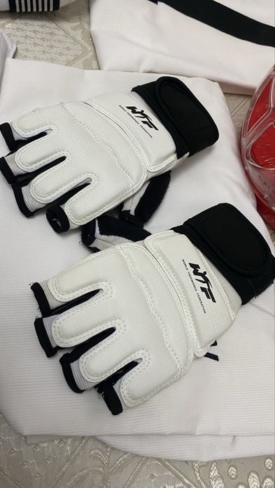 Taekwondo to‘liq komplekt (Kwon) deyarli yangi holat