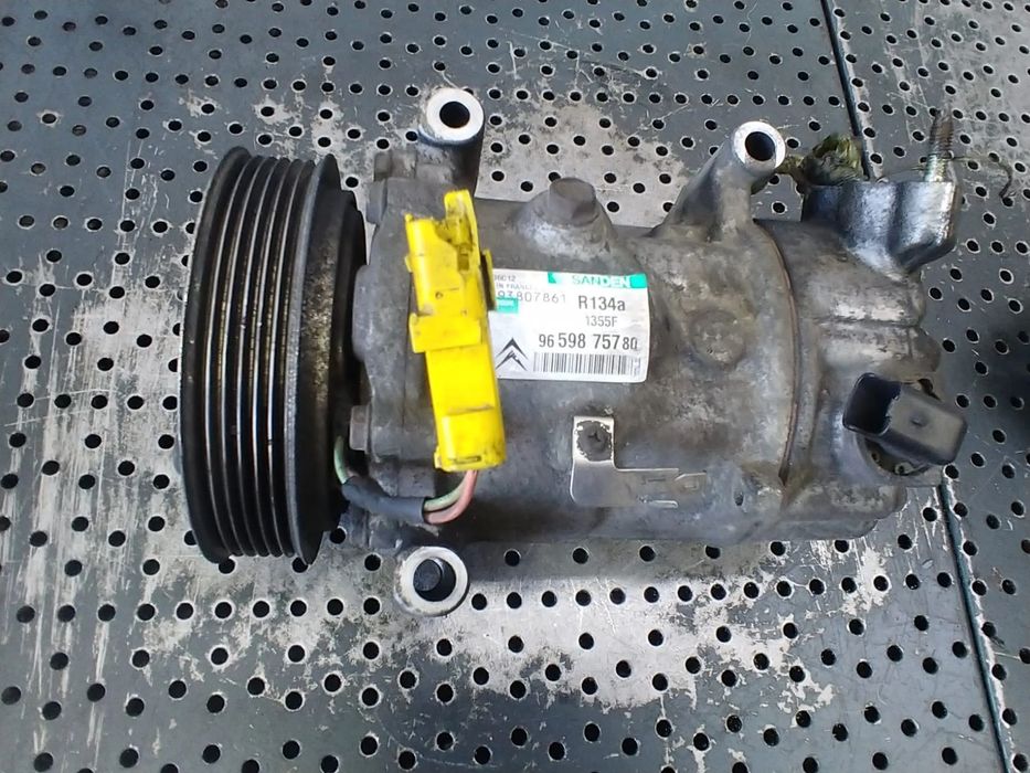 compresor clima ac 1.6 hdi 9h01 peugeot 407 partner citroen c4 c5  9659875780