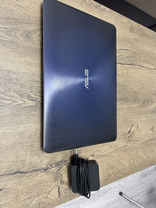 Laptop Asus X556UQ-XX453D / Intel I7-7500U / 8 GB RAM