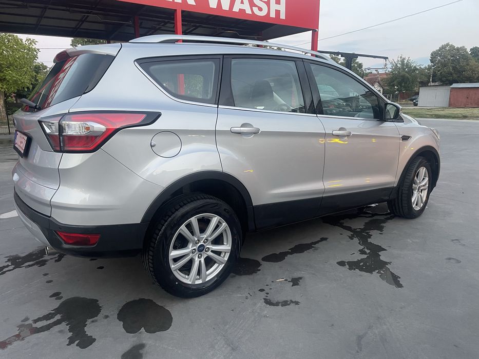 Ford  Kuga  ITALIA