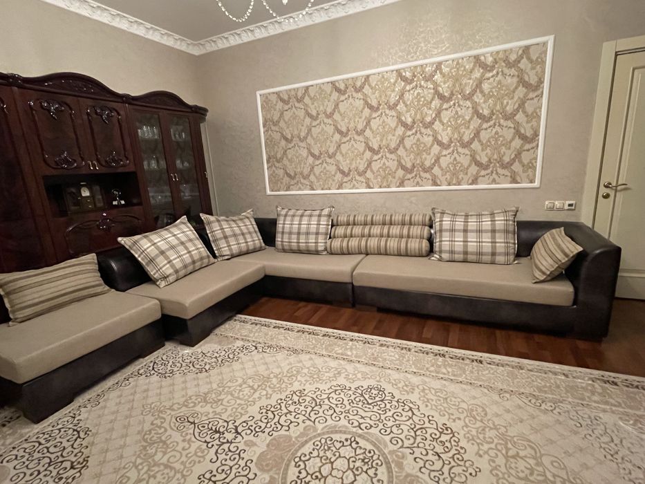 Диван темн-беж.