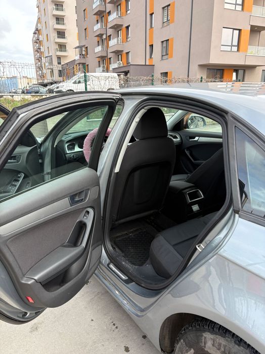 Audi A4 2.0TDI 143кс