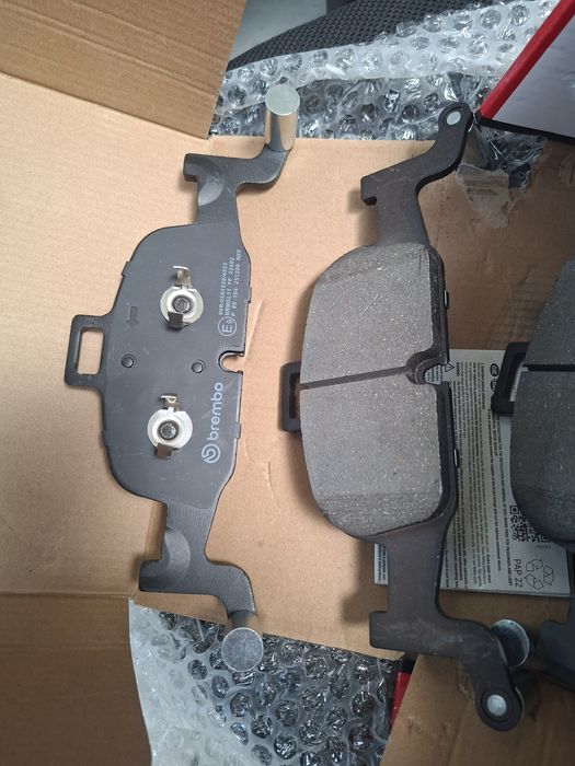 Placute frana fata Brembo P 85 164 Audi A4 A5 Q5