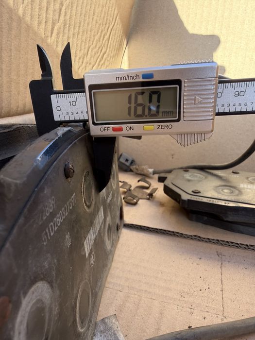 Placute de frana discuri ceramice Porsche Cayenne