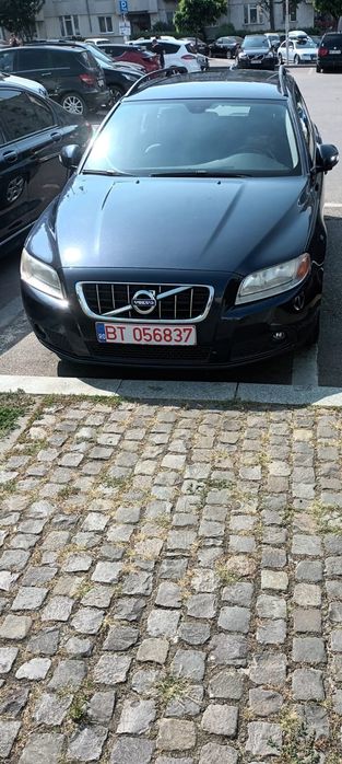 Vând sau schimb volvo v70 2009