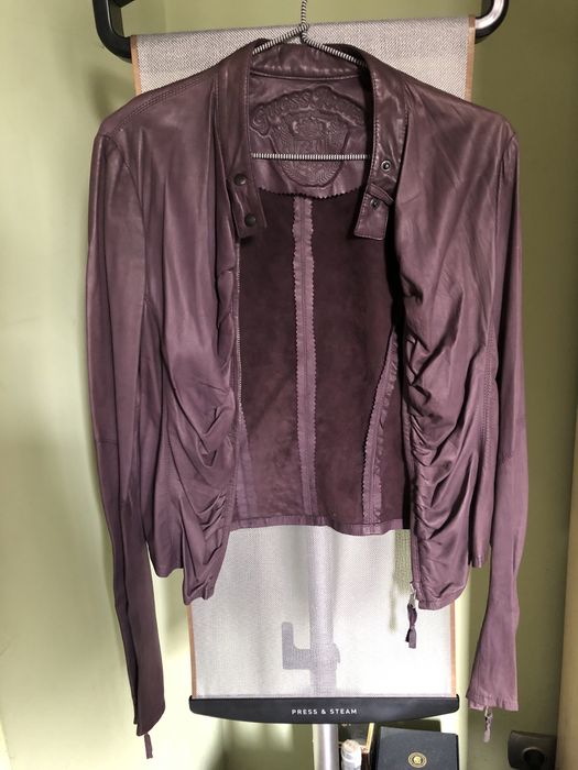 Дамско кожено яке Guess