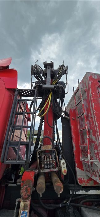 Мулти лифт с кран - Скания