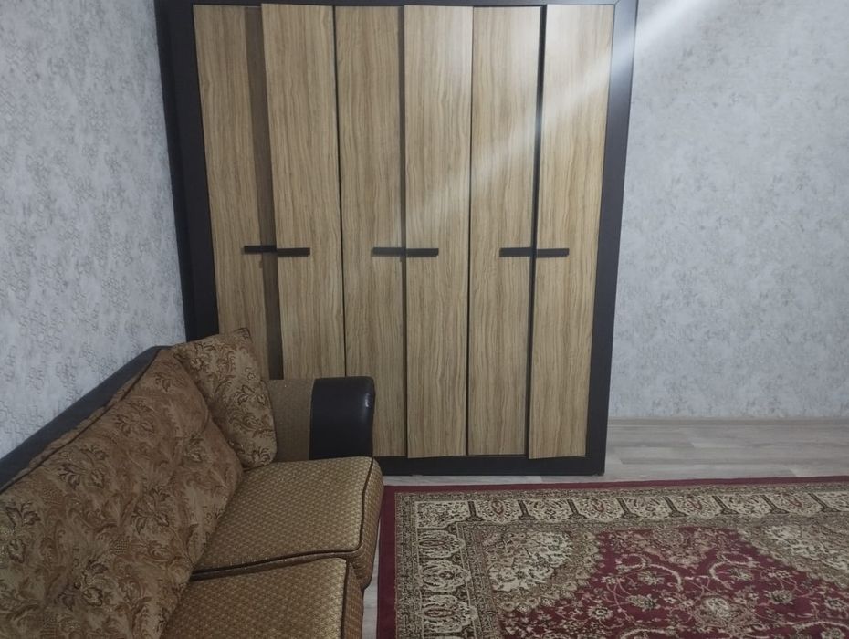 Сдам 2х комн квартиру