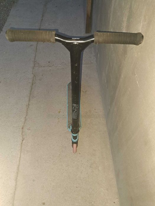 Vând Scooter Oxelo de tricuri