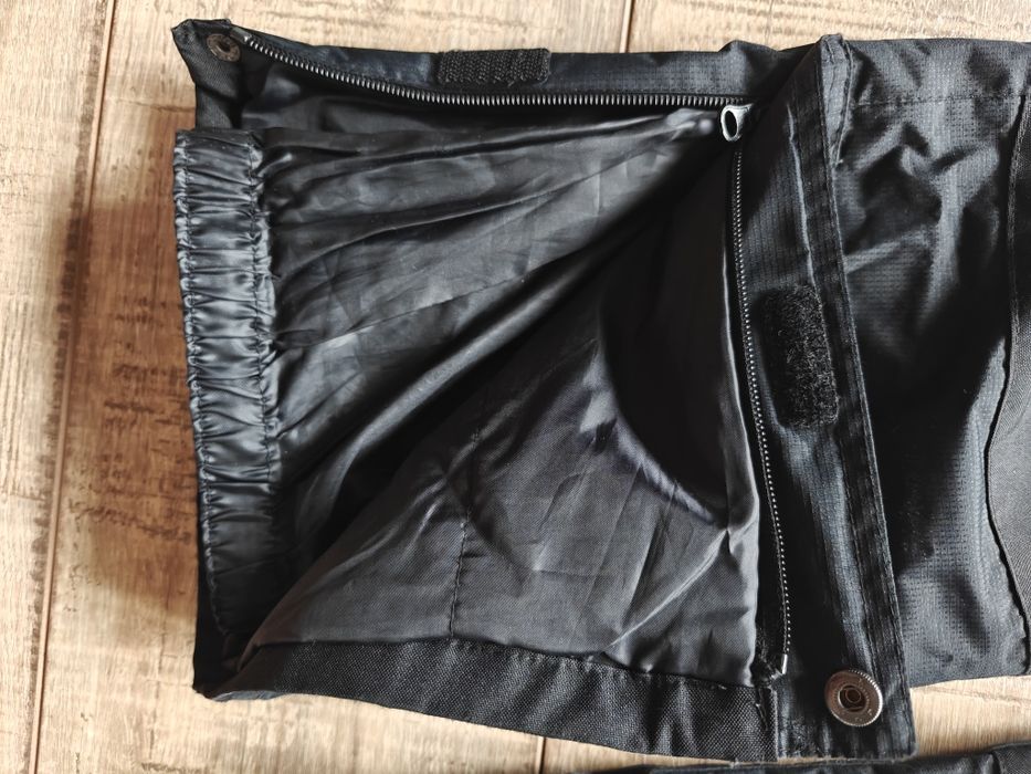 Pantaloni schi copii