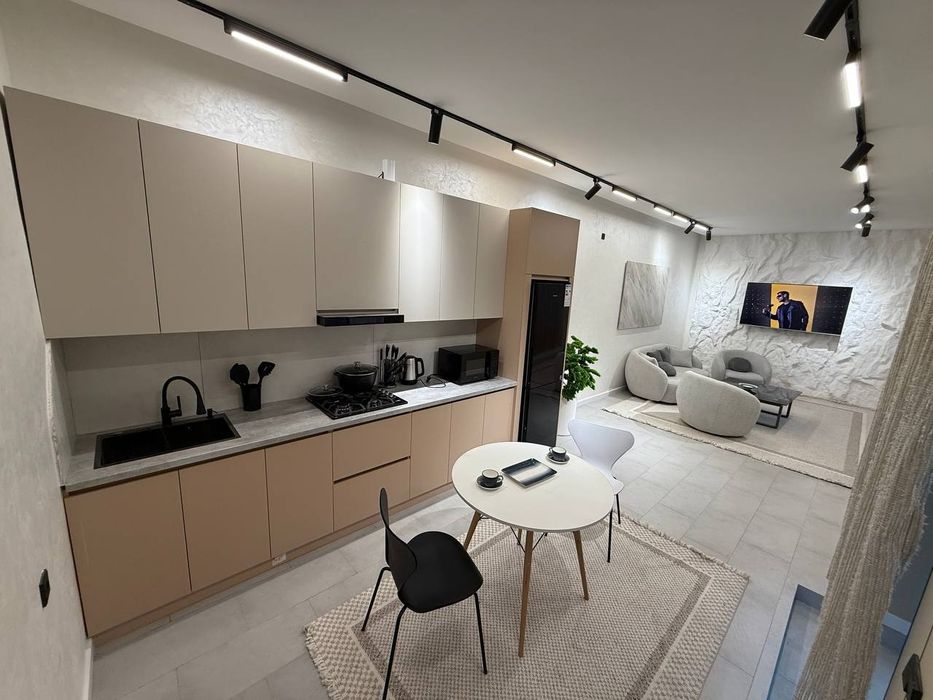 Дача янги пачка хайтек 4кишилик 60доллир