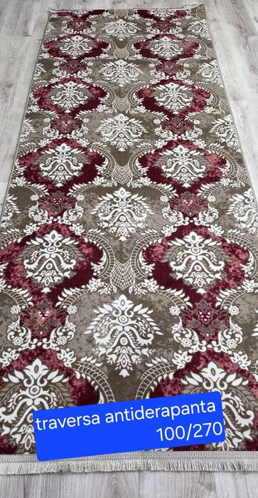 Covoare și traverse