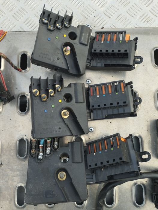 Бушоньера предна и задна за Mercedes Benz / Мерцедес