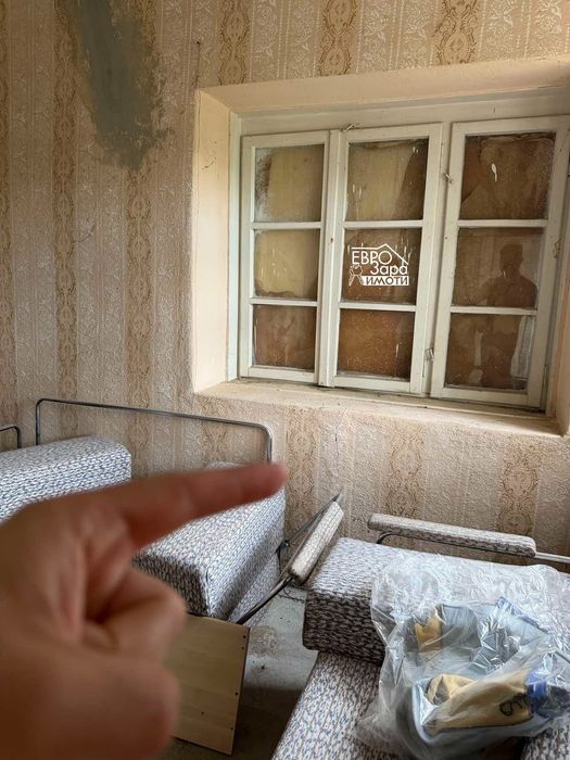 Къща за продажба в Центъра село Калояновец