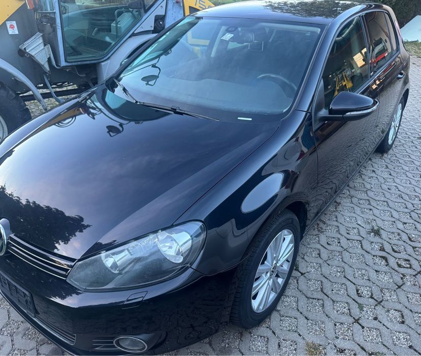 VOLKSWAGEN Golf 2012 — imagine 2