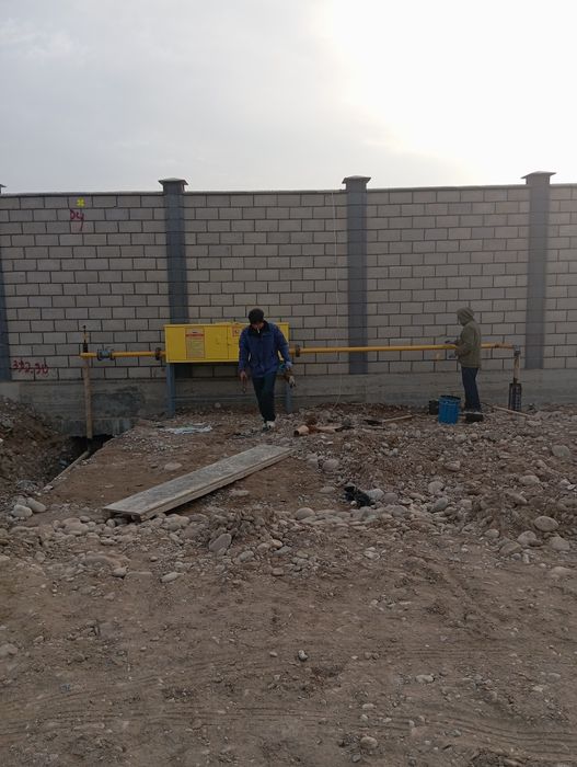 Выполняем сварочные работы. Монтаж газовых труб