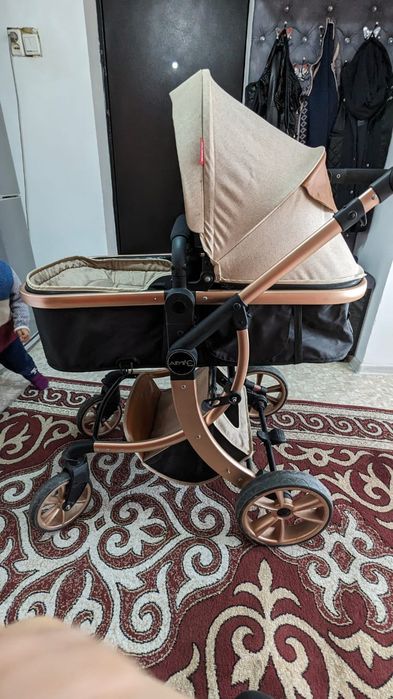 Коляска в хорошем состоянии