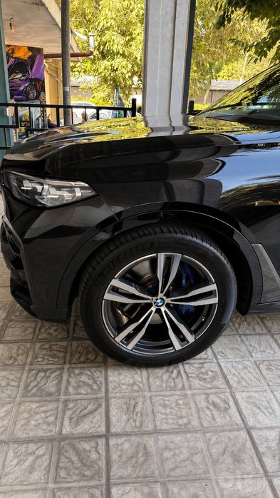 Bmw x7 xDrive40i full