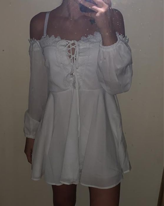 Rochie albă nouă fără etichetă