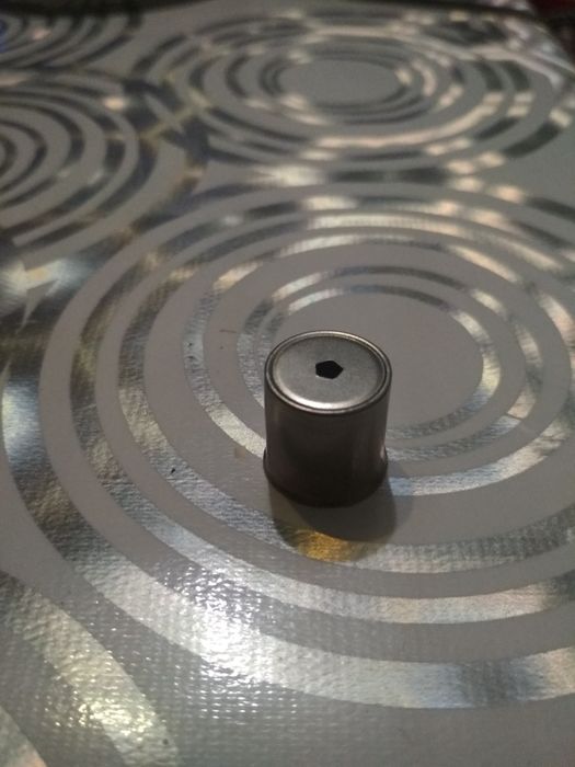 Колпачок на магнетрон