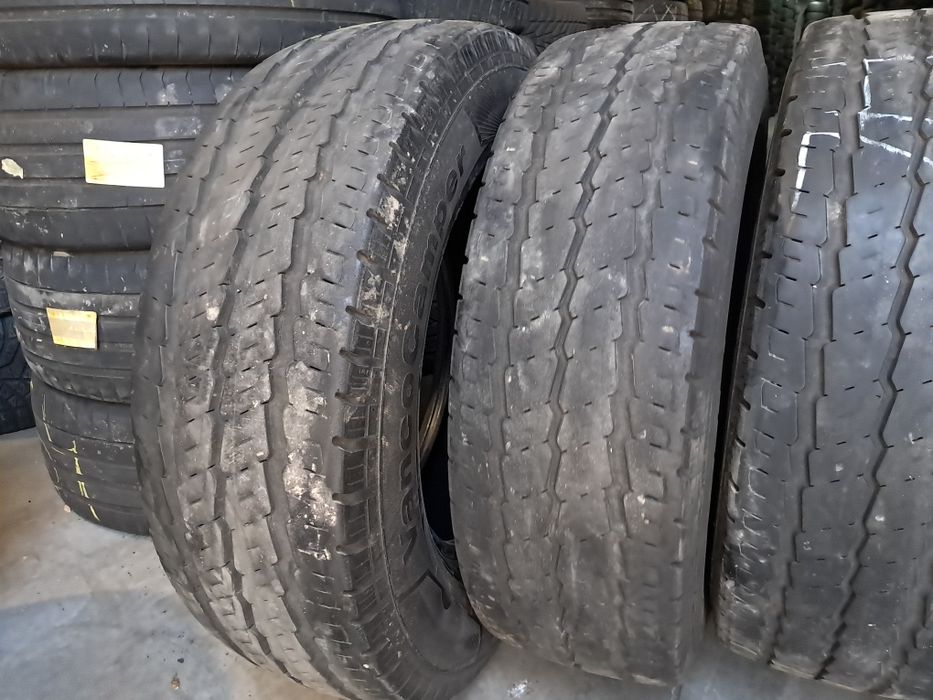 Anvelope second vara 225 75 R16C Continental