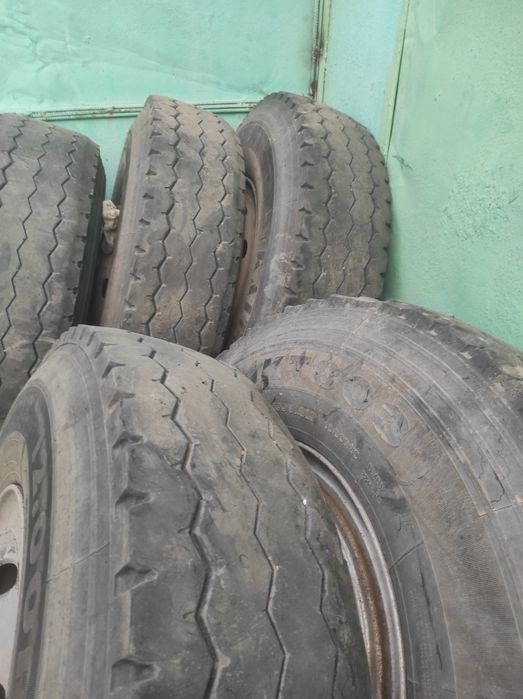Грузовая резина  12.00 r 20