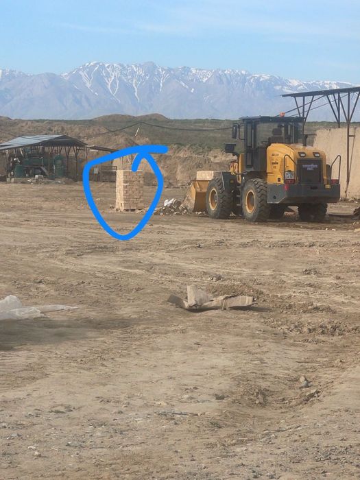 gisht zavod sotiladi