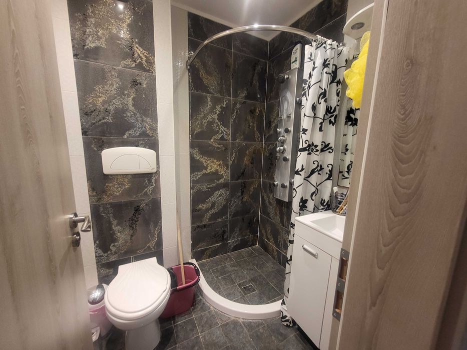 Продава се Двустаен апартамент в София, Люлин 3 - 62 кв.м за 3194 €/кв.м - Снимка #11