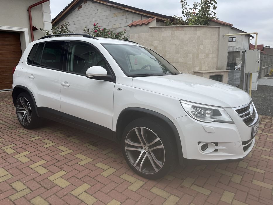 Volkswagen Tiguan R-Line 2011, 2.0 TDI cutie manuala