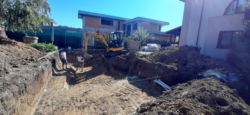 Mini excavator  Bobcat  miniexcavator  bob cat  miniincarcator demolez