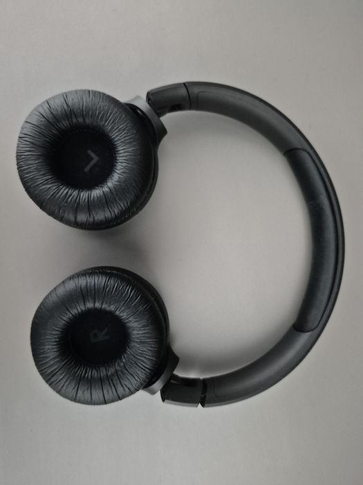 Casti JBL tune handsfree