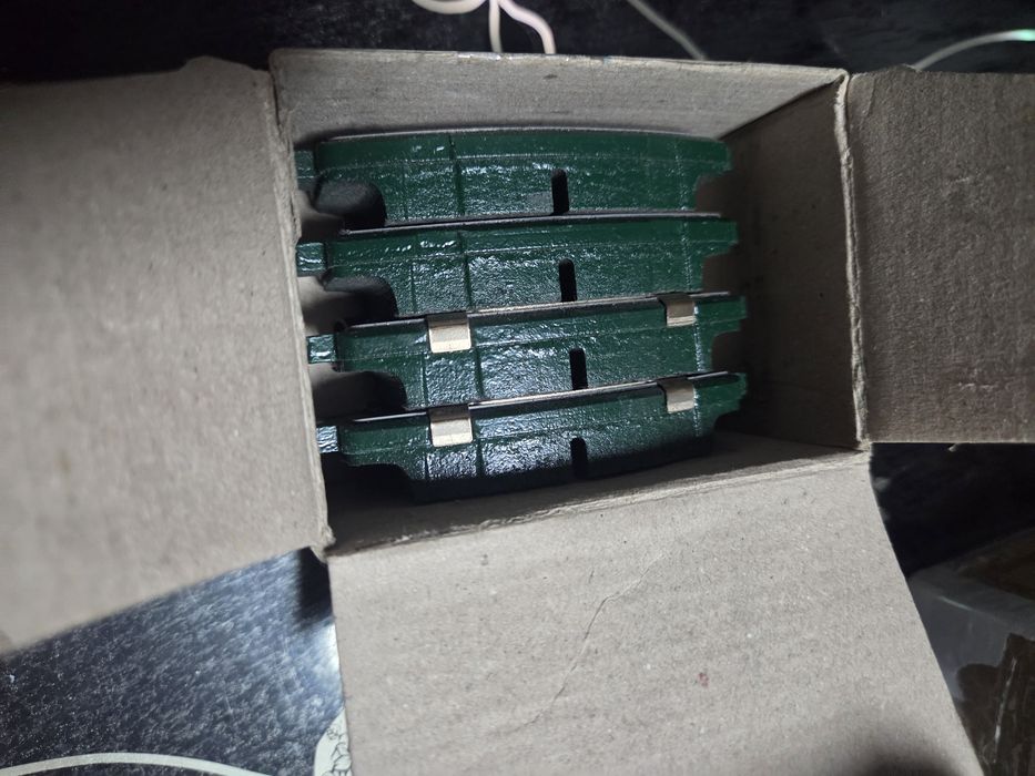 Set placute originale fata si spate pentru hyundai  si kia