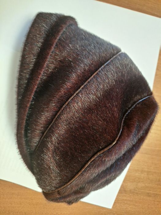 Căciulă dama din  blana sintetica