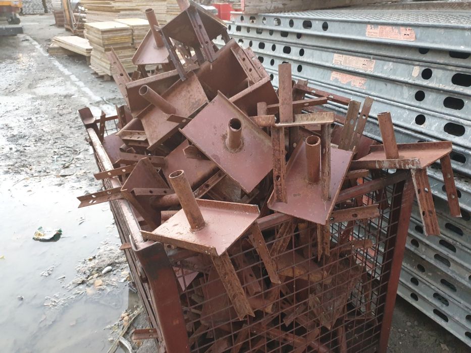 Телескопични подпори 3.60 - хюнебеци шпризи