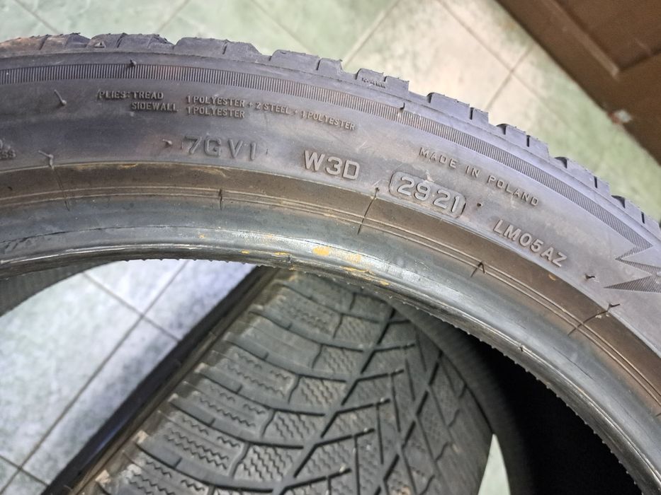 2 anvelope 255/40 R21 Bridgestone