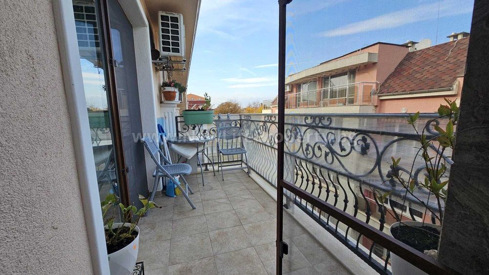 Продава се Двустаен апартамент в Несебър - 60 кв.м за 1785 €/кв.м - Снимка #13