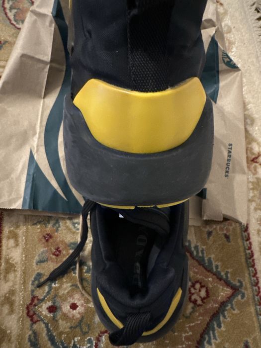 Prada Techno Stretch Low Black