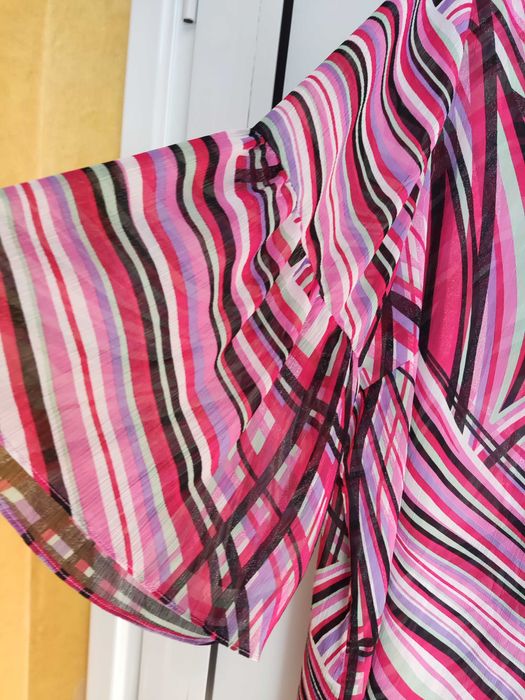 Дамски пъстър комплект от потник и туника